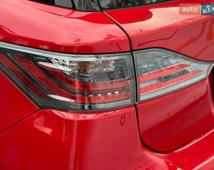 Красный Лексус СТ, объемом двигателя 1.8 л и пробегом 98 тыс. км за 14900 $, фото 5 на Automoto.ua