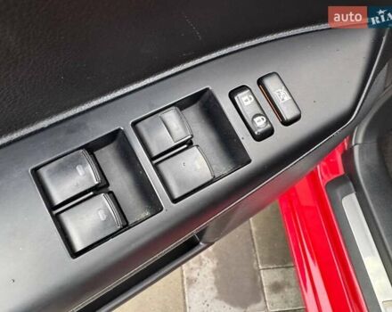 Красный Лексус СТ, объемом двигателя 1.8 л и пробегом 98 тыс. км за 14900 $, фото 13 на Automoto.ua