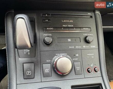 Червоний Лексус СТ, об'ємом двигуна 1.8 л та пробігом 87 тис. км за 16500 $, фото 27 на Automoto.ua