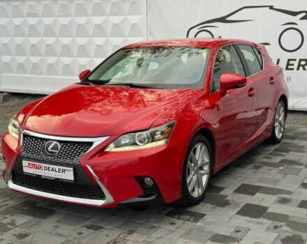 Красный Лексус СТ, объемом двигателя 1.8 л и пробегом 98 тыс. км за 14900 $, фото 2 на Automoto.ua