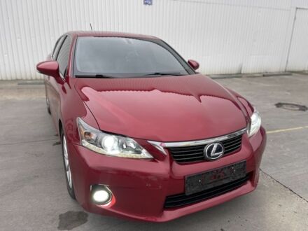 Красный Лексус СТ, объемом двигателя 1.8 л и пробегом 93 тыс. км за 14100 $, фото 1 на Automoto.ua