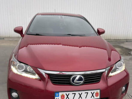 Красный Лексус СТ, объемом двигателя 1.8 л и пробегом 93 тыс. км за 14100 $, фото 1 на Automoto.ua
