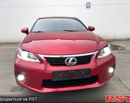 Красный Лексус СТ, объемом двигателя 1.8 л и пробегом 93 тыс. км за 13900 $, фото 1 на Automoto.ua