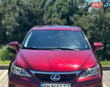 Червоний Лексус СТ, об'ємом двигуна 1.8 л та пробігом 269 тис. км за 9600 $, фото 1 на Automoto.ua