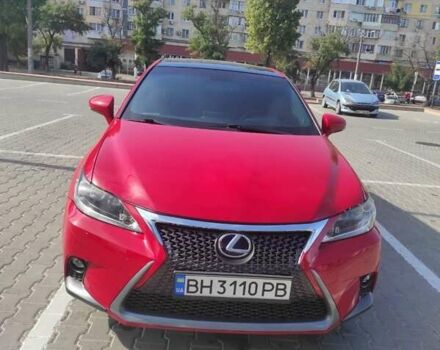 Красный Лексус СТ, объемом двигателя 1.8 л и пробегом 220 тыс. км за 15500 $, фото 1 на Automoto.ua