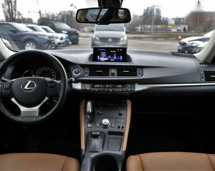 Лексус СТ 2014 в Киеве на Automoto.ua Лексус СТ, объемом двигателя 1.8 л и пробегом 228 тыс. км за 15600 $, фото 12 на Automoto.ua