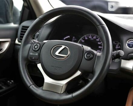Лексус СТ 2014 в Киеве на Automoto.ua Лексус СТ, объемом двигателя 1.8 л и пробегом 228 тыс. км за 15600 $, фото 13 на Automoto.ua