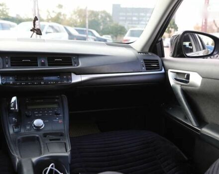 Лексус СТ, об'ємом двигуна 0 л та пробігом 223 тис. км за 11500 $, фото 12 на Automoto.ua