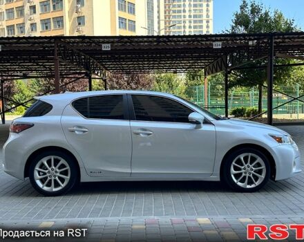 Лексус СТ, объемом двигателя 1.8 л и пробегом 88 тыс. км за 14500 $, фото 2 на Automoto.ua