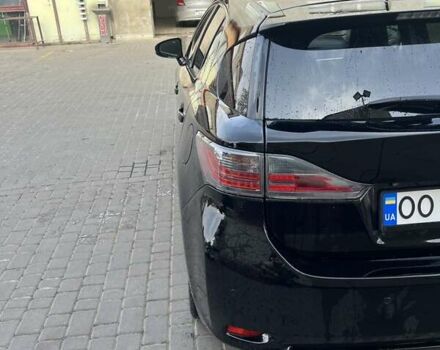 Лексус СТ, объемом двигателя 1.8 л и пробегом 180 тыс. км за 12400 $, фото 6 на Automoto.ua