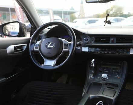 Лексус СТ, об'ємом двигуна 0 л та пробігом 223 тис. км за 11500 $, фото 10 на Automoto.ua