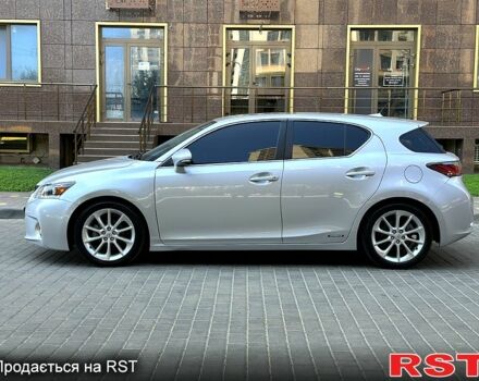 Лексус СТ, объемом двигателя 1.8 л и пробегом 88 тыс. км за 14500 $, фото 3 на Automoto.ua
