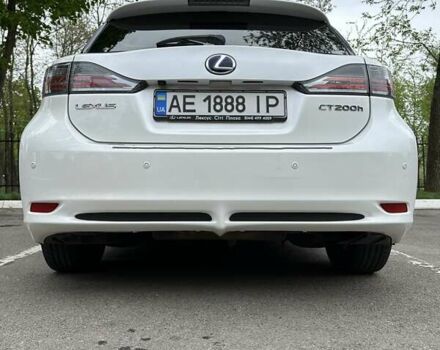 Лексус СТ, объемом двигателя 1.8 л и пробегом 160 тыс. км за 13200 $, фото 3 на Automoto.ua