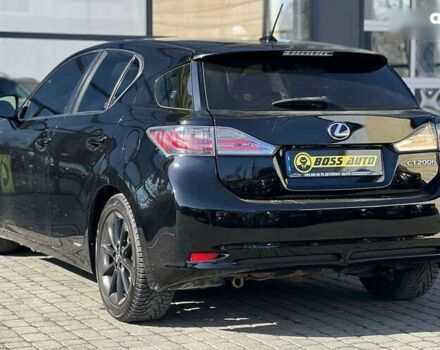 Лексус СТ, объемом двигателя 0 л и пробегом 350 тыс. км за 10900 $, фото 3 на Automoto.ua