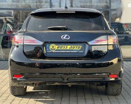 Лексус СТ, объемом двигателя 0 л и пробегом 350 тыс. км за 10900 $, фото 4 на Automoto.ua
