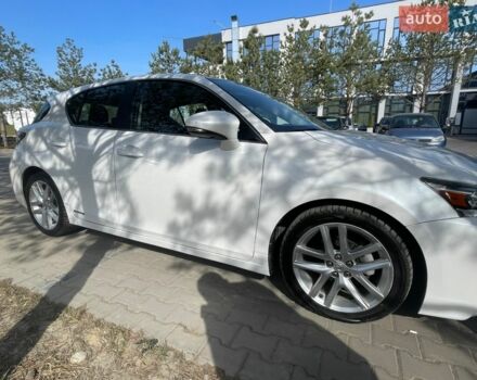 Лексус СТ, об'ємом двигуна 1.8 л та пробігом 165 тис. км за 13200 $, фото 2 на Automoto.ua