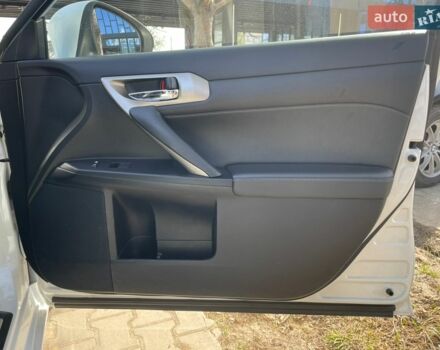 Лексус СТ, об'ємом двигуна 1.8 л та пробігом 165 тис. км за 13200 $, фото 20 на Automoto.ua