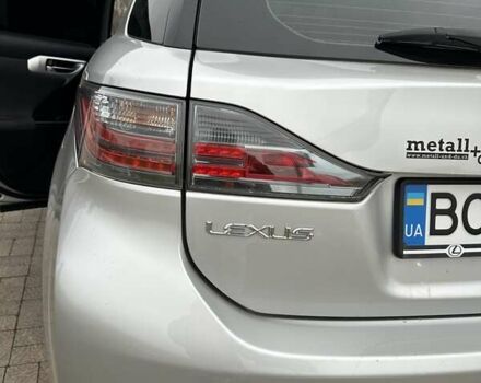 Серый Лексус СТ, объемом двигателя 1.8 л и пробегом 246 тыс. км за 10900 $, фото 33 на Automoto.ua