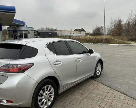 Серый Лексус СТ, объемом двигателя 1.8 л и пробегом 246 тыс. км за 10900 $, фото 6 на Automoto.ua