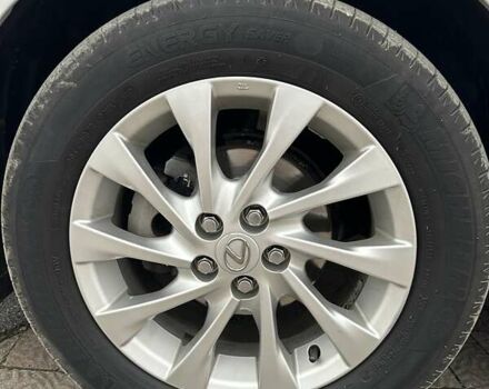 Серый Лексус СТ, объемом двигателя 1.8 л и пробегом 246 тыс. км за 10900 $, фото 11 на Automoto.ua