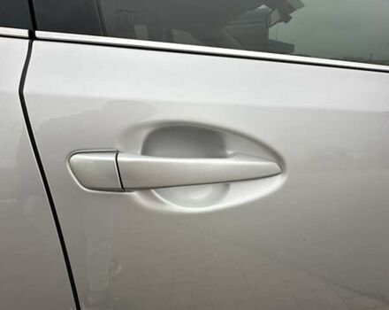 Серый Лексус СТ, объемом двигателя 1.8 л и пробегом 246 тыс. км за 10900 $, фото 39 на Automoto.ua