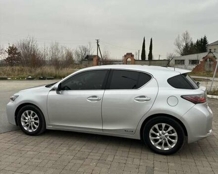 Серый Лексус СТ, объемом двигателя 1.8 л и пробегом 246 тыс. км за 10900 $, фото 5 на Automoto.ua