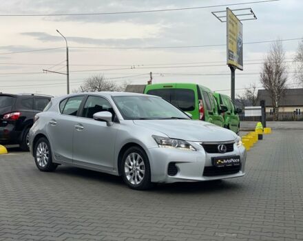Сірий Лексус СТ, об'ємом двигуна 1.8 л та пробігом 221 тис. км за 10500 $, фото 2 на Automoto.ua
