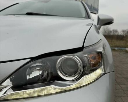 Серый Лексус СТ, объемом двигателя 1.8 л и пробегом 246 тыс. км за 10900 $, фото 9 на Automoto.ua