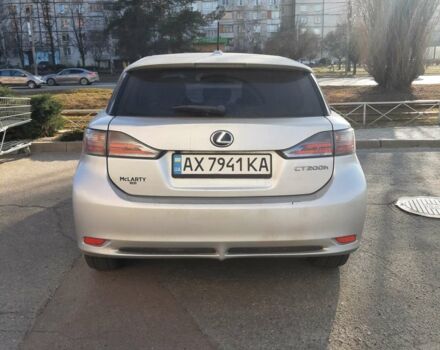 Сірий Лексус СТ, об'ємом двигуна 1.8 л та пробігом 185 тис. км за 13000 $, фото 2 на Automoto.ua