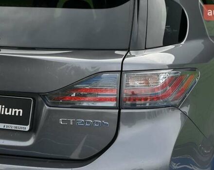 Серый Лексус СТ, объемом двигателя 1.8 л и пробегом 125 тыс. км за 12500 $, фото 37 на Automoto.ua