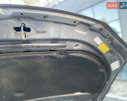 Сірий Лексус СТ, об'ємом двигуна 1.8 л та пробігом 285 тис. км за 11800 $, фото 38 на Automoto.ua