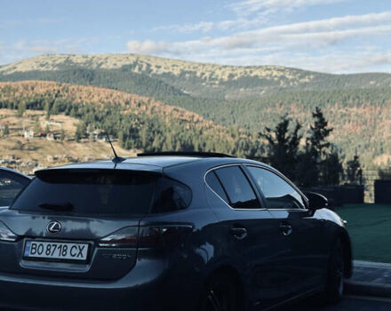 Серый Лексус СТ, объемом двигателя 1.8 л и пробегом 285 тыс. км за 11300 $, фото 8 на Automoto.ua