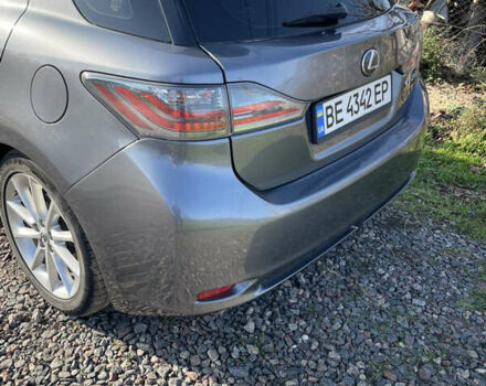 Серый Лексус СТ, объемом двигателя 1.8 л и пробегом 150 тыс. км за 15200 $, фото 4 на Automoto.ua