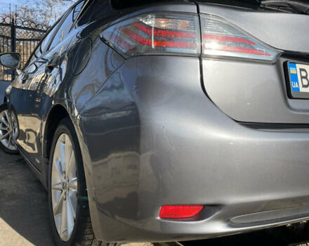 Серый Лексус СТ, объемом двигателя 1.8 л и пробегом 150 тыс. км за 15200 $, фото 29 на Automoto.ua