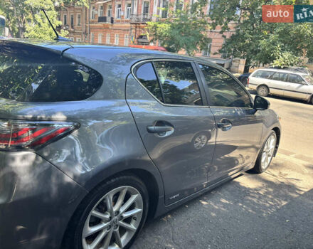Лексус СТ 2013 в Одессе на Automoto.ua Серый Лексус СТ, объемом двигателя 1.8 л и пробегом 202 тыс. км за 13500 $, фото 3 на Automoto.ua