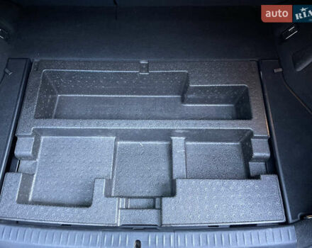 Серый Лексус СТ, объемом двигателя 1.8 л и пробегом 150 тыс. км за 15200 $, фото 65 на Automoto.ua