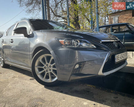 Серый Лексус СТ, объемом двигателя 1.8 л и пробегом 150 тыс. км за 15200 $, фото 19 на Automoto.ua