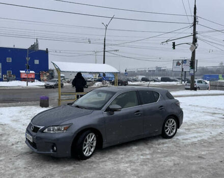 Сірий Лексус СТ, об'ємом двигуна 1.8 л та пробігом 298 тис. км за 9500 $, фото 48 на Automoto.ua