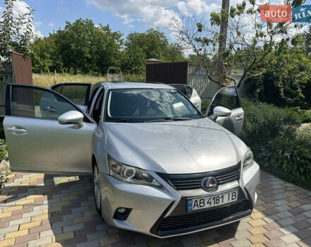 Сірий Лексус СТ, об'ємом двигуна 1.8 л та пробігом 220 тис. км за 14500 $, фото 13 на Automoto.ua