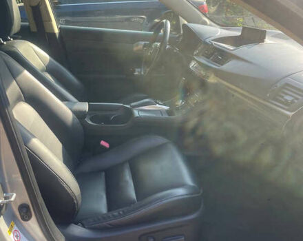 Лексус СТ 2014 в Львове на Automoto.ua Серый Лексус СТ, объемом двигателя 1.8 л и пробегом 220 тыс. км за 11500 $, фото 20 на Automoto.ua