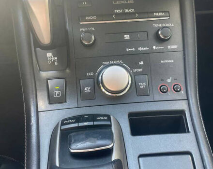 Лексус СТ 2014 в Львове на Automoto.ua Серый Лексус СТ, объемом двигателя 1.8 л и пробегом 220 тыс. км за 11500 $, фото 18 на Automoto.ua