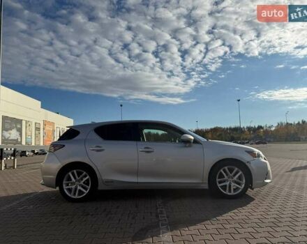 Сірий Лексус СТ, об'ємом двигуна 1.8 л та пробігом 184 тис. км за 12900 $, фото 5 на Automoto.ua