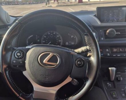 Сірий Лексус СТ, об'ємом двигуна 1.8 л та пробігом 186 тис. км за 15500 $, фото 12 на Automoto.ua