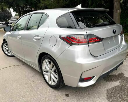 Сірий Лексус СТ, об'ємом двигуна 0 л та пробігом 118 тис. км за 6000 $, фото 5 на Automoto.ua