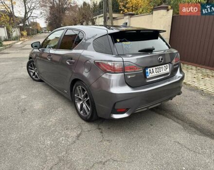 Серый Лексус СТ, объемом двигателя 1.8 л и пробегом 184 тыс. км за 18500 $, фото 9 на Automoto.ua