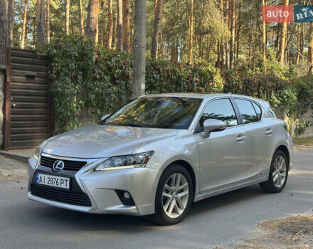 Серый Лексус СТ, объемом двигателя 1.8 л и пробегом 165 тыс. км за 14000 $, фото 2 на Automoto.ua