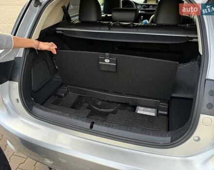 Сірий Лексус СТ, об'ємом двигуна 1.8 л та пробігом 184 тис. км за 12900 $, фото 40 на Automoto.ua