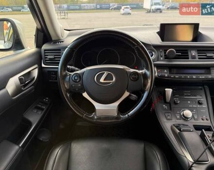 Сірий Лексус СТ, об'ємом двигуна 1.8 л та пробігом 184 тис. км за 12900 $, фото 31 на Automoto.ua