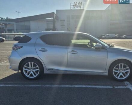 Сірий Лексус СТ, об'ємом двигуна 1.8 л та пробігом 186 тис. км за 15500 $, фото 4 на Automoto.ua