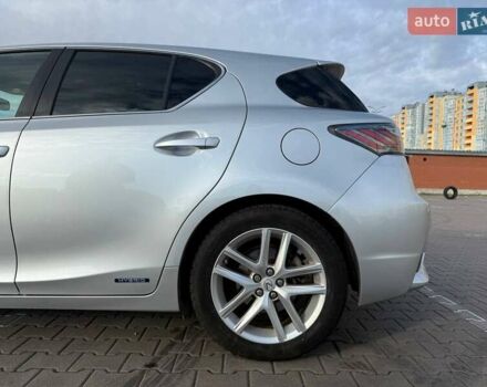 Сірий Лексус СТ, об'ємом двигуна 1.8 л та пробігом 184 тис. км за 12900 $, фото 16 на Automoto.ua